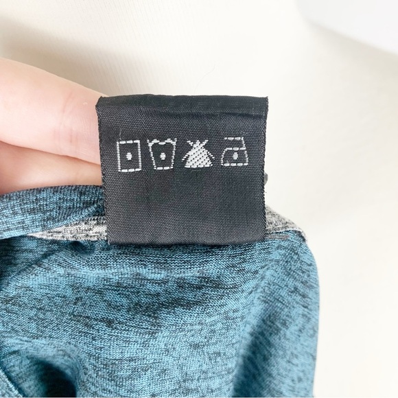 CLEARANCE -- Rawlings Blue Heathered Athletic T-Shirt Medium 🏋️‍♂️⚾ - Picture 6 of 6